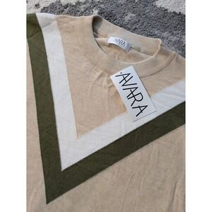 AVARA‎ Women's Tan V-Neck Striped Long Sleeve Sweater NWT